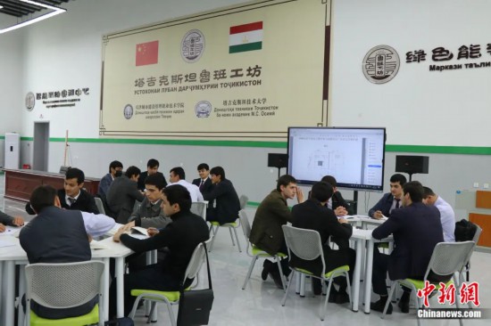 2023年4月，位于杜尚別的塔吉克斯坦魯班工坊課堂。張碩 攝
