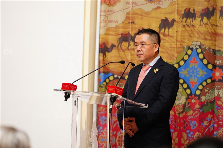 中國駐匈牙利大使龔韜。布達(dá)佩斯中國文化中心供圖