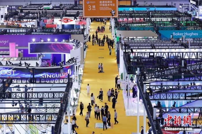 11月5日，第六屆中國國際進(jìn)口博覽會(huì)在國家會(huì)展中心(上海)開幕。<a target='_blank' href='/'><p  align=