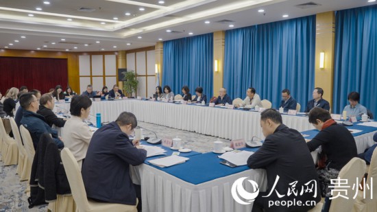10月26日，歐亞國(guó)家媒體看貴州活動(dòng)在貴陽(yáng)啟動(dòng)。人民網(wǎng)記者 涂敏攝