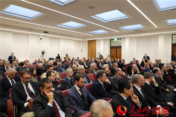 會議現(xiàn)場。人民網(wǎng)記者 謝亞宏攝