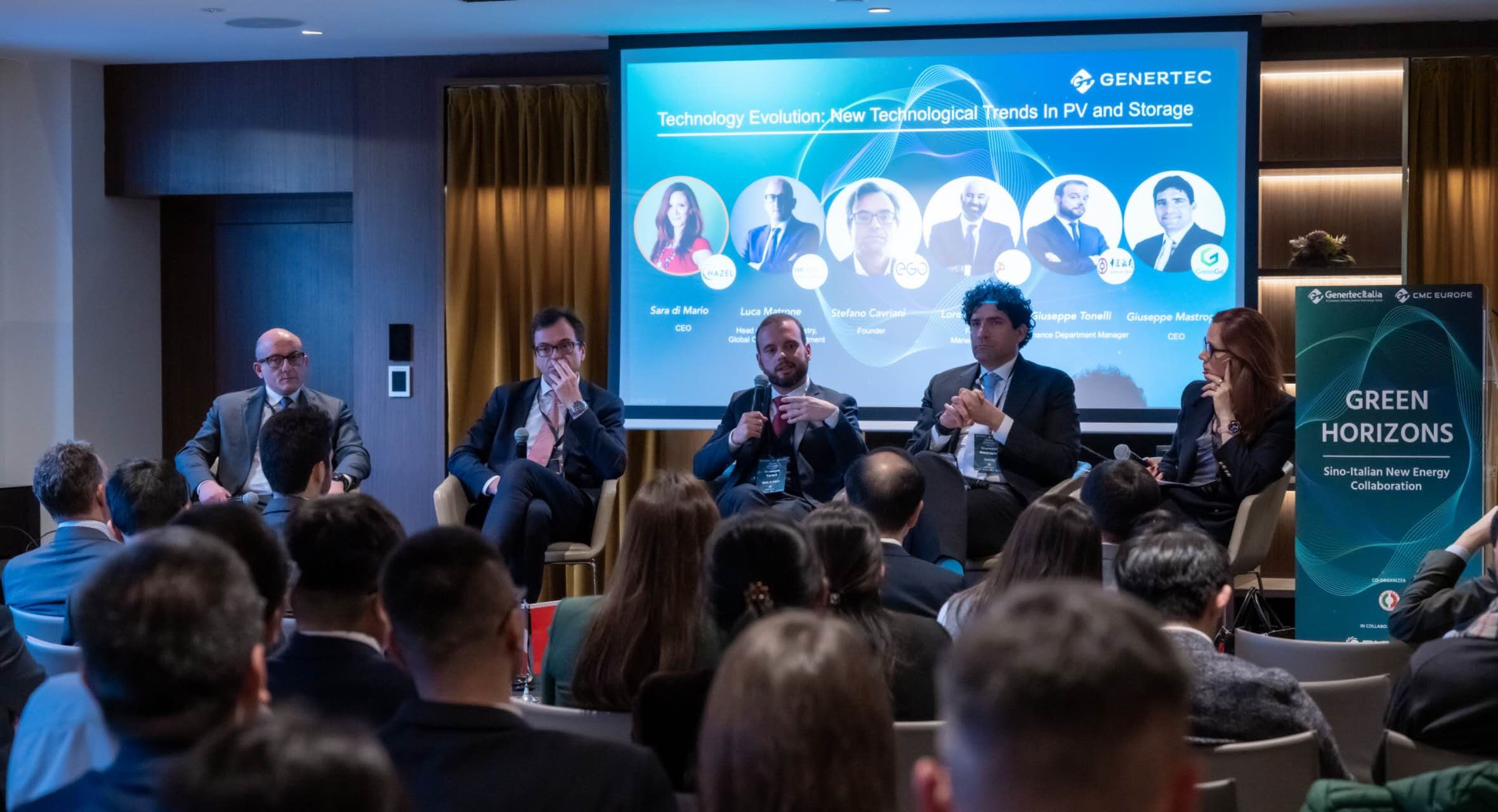 意大利企業(yè)負(fù)責(zé)人及行業(yè)專家介紹新能源領(lǐng)域發(fā)展經(jīng)驗。主辦方供圖