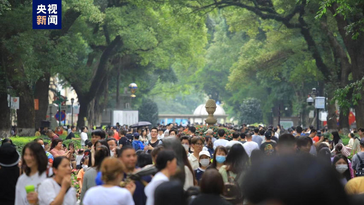 灣區(qū)速評(píng)丨多項(xiàng)數(shù)據(jù)破紀(jì)錄 人才何以在灣區(qū)成潮？