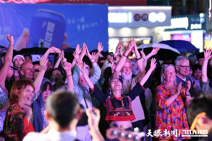貴陽路邊音樂節(jié)。圖片來源于南明區(qū)融媒體中心