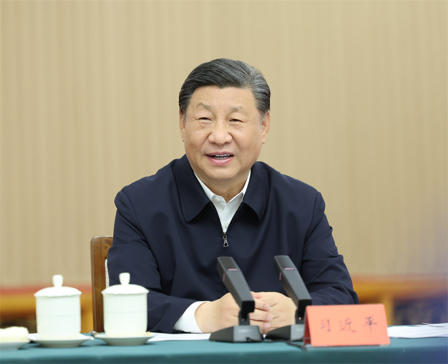2024年5月23日下午，中共中央總書記、國家主席、中央軍委主席習(xí)近平在山東省濟(jì)南市主持召開企業(yè)和專家座談會并發(fā)表重要講話。新華社記者 鞠鵬 攝