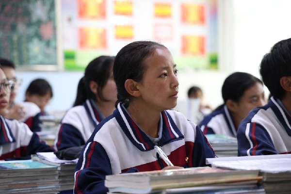 講好中華民族共同體故事，讓網(wǎng)絡(luò)“連心”更“聚心”