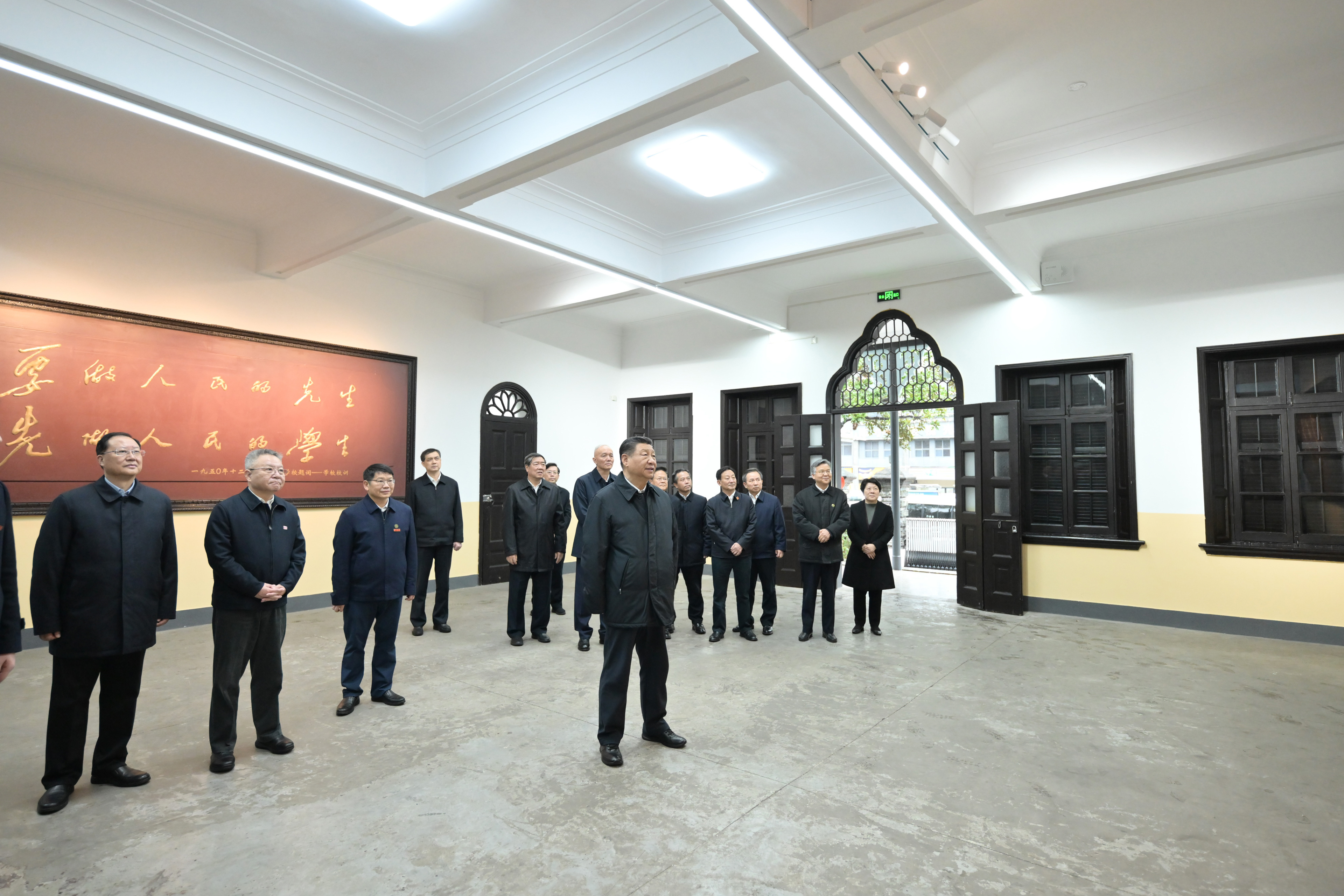 3月18日，習近平總書記在湖南第一師范學院（城南書院校區(qū)）考察。
