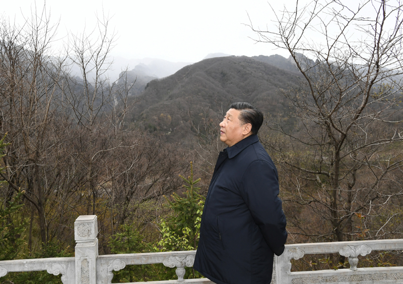 2020年4月20日，習(xí)近平總書記在位于陜西柞水的秦嶺牛背梁國家級自然保護(hù)區(qū)考察秦嶺生態(tài)保護(hù)情況。