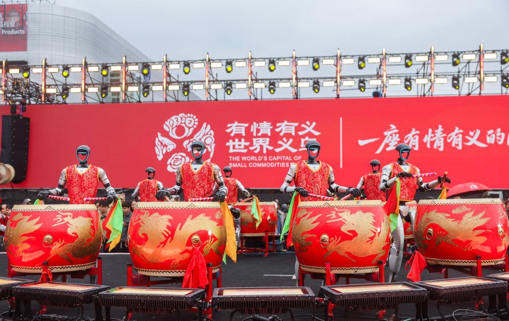 2026年2月28日，義烏全球數(shù)貿(mào)中心舉行新春開市儀式。
