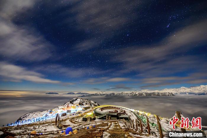 牛背山星空?！↑S業(yè)文 攝