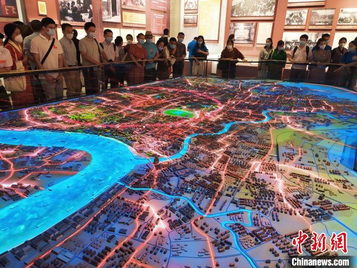 日喀則文化與旅游管理工作者上?！叭〗洝鳖I悟生態(tài)旅游內涵