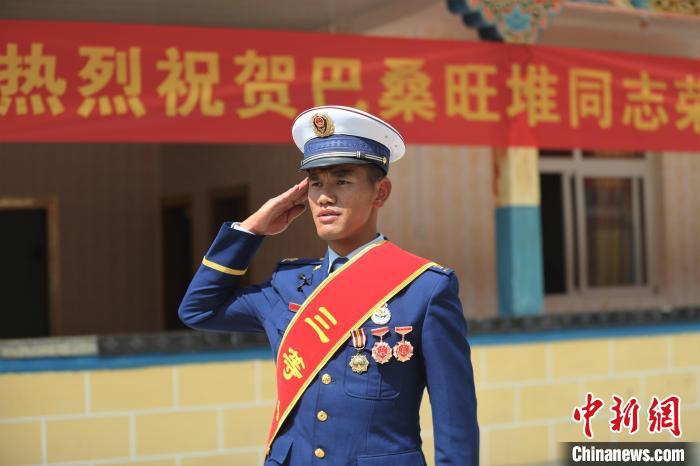 護(hù)西藏“江南”森林生態(tài)安全、提升專(zhuān)業(yè)技能兩位消防員獲個(gè)人三等功