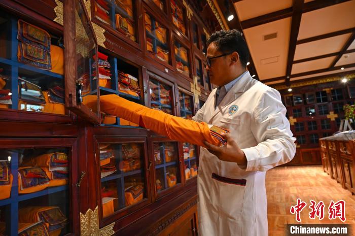 西藏藏醫(yī)院推動古籍文獻整理研究、出版利用