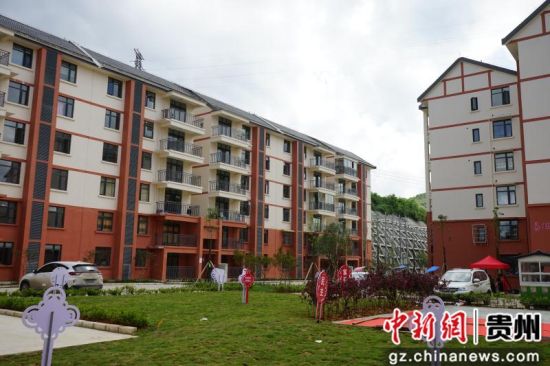 清鎮(zhèn)市2018年易地扶貧搬遷安置點(diǎn)一角。